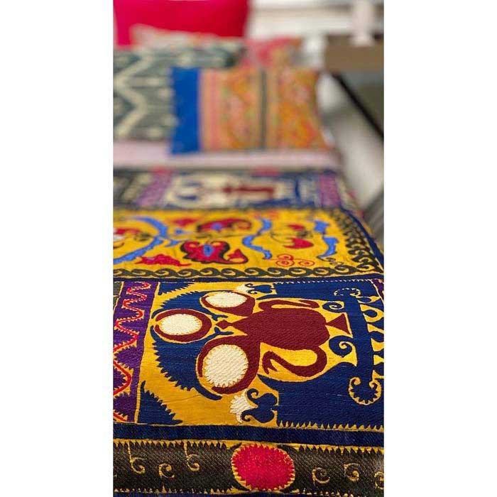 Flot sengetæppe håndbroderet, Ottoman vintage – gul & sort, 140 x 210 cm - Grønlykke.com