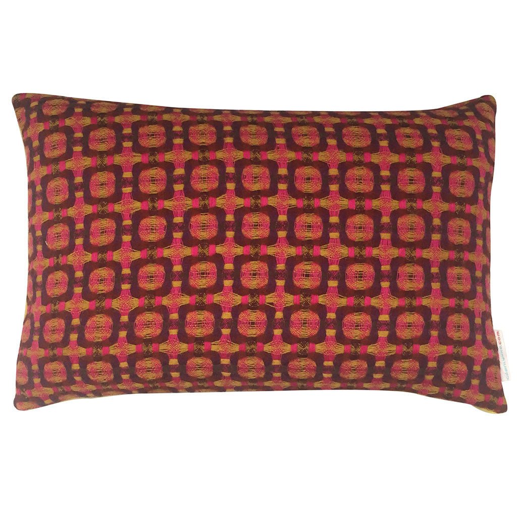 Limited Edition Pude Vævet i Lilla Pink & Gul Fransk Uld 48 x 31 cm - |Grønlykke.com