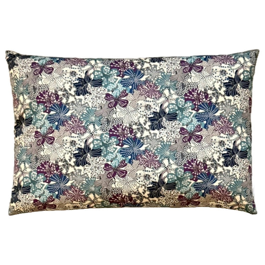 Designerpuder fra Liberty Art Fabric, Mauvey - plum & blue 60 x 40 cm - Grønlykke.com