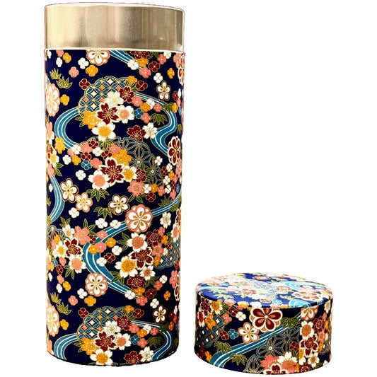Japansk Tedåse X - LARGE - i mørkeblå med gule, rosa og hvide blomster - Grønlykke.com