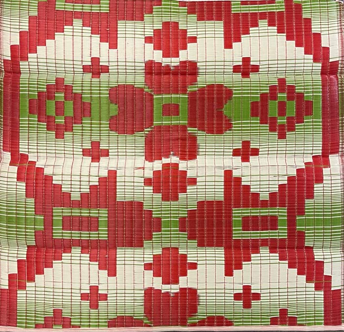 Plastiktæppe - Rød, Hvid & Olivengrøn 90x90 #6 - Grønlykke.com