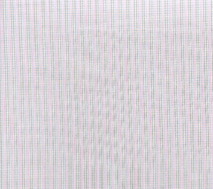 Stof med Grå/Beige, Hvid & Pink tern, i striber. - Grønlykke.com