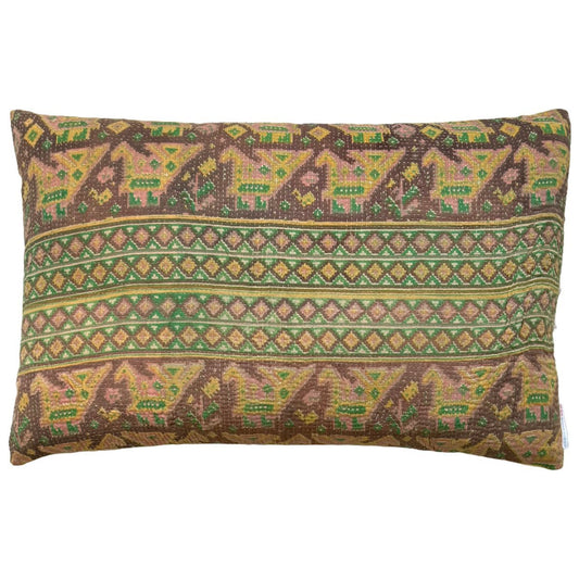 Unika Pude – Vintage Kantha i Grøn, Hvid, Brun og Rosa #3 | 60 x 40 cm - Grønlykke.com
