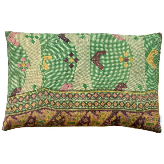 Unika Pude – Vintage Kantha i Grøn, Hvid, Gul og Rosa #2 | 60 x 40 cm - Grønlykke.com