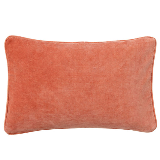 Pude i velour  i farven Living Coral -  30 x 50 cm I Gronlykke.com